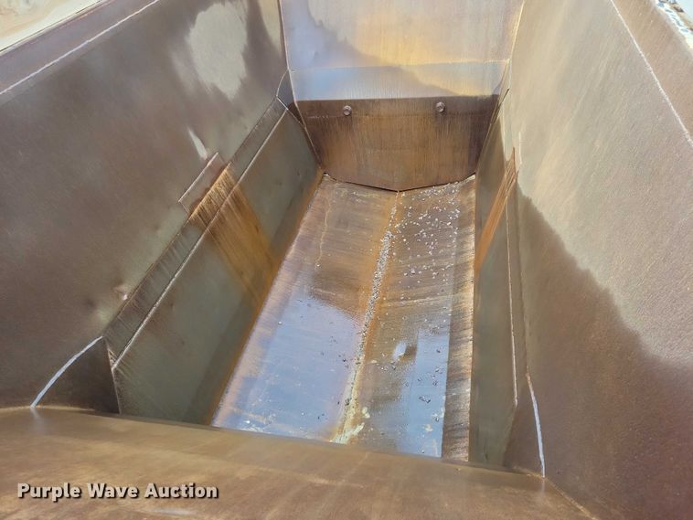 image for item NK9850 2012 Manac LBD42 bottom dump trailer