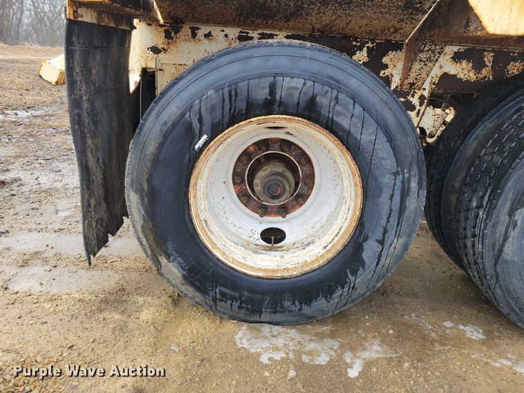 image for item NK9850 2012 Manac LBD42 bottom dump trailer