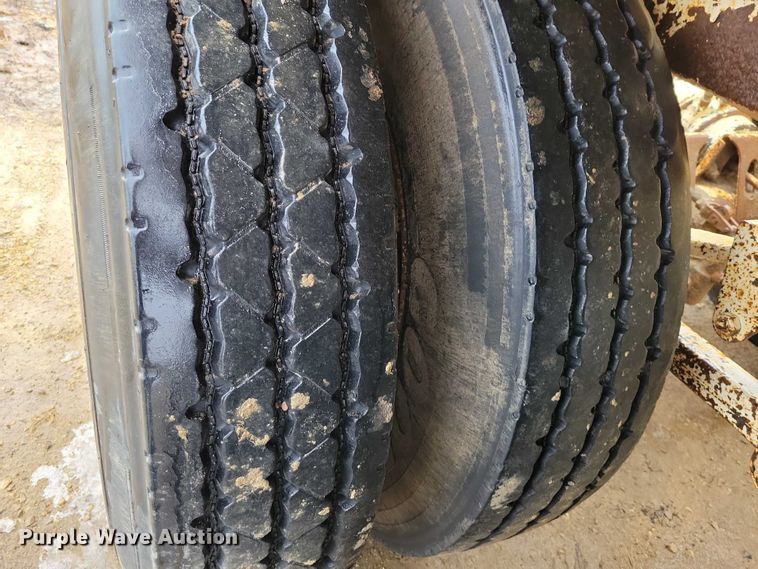 image for item NK9850 2012 Manac LBD42 bottom dump trailer