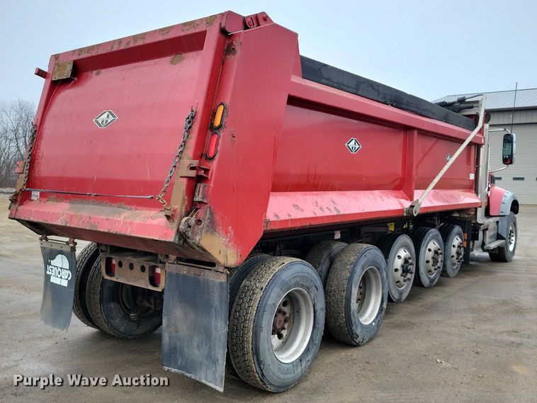 image for item NK9851 2017 Mack Granite GU713 dump truck