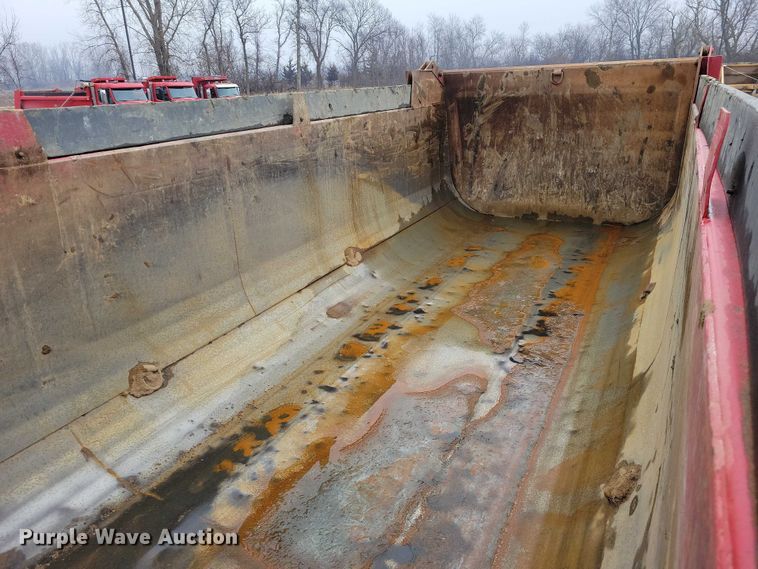 image for item NK9851 2017 Mack Granite GU713 dump truck