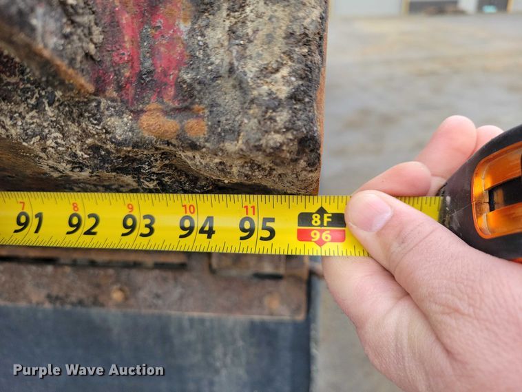 image for item NK9851 2017 Mack Granite GU713 dump truck