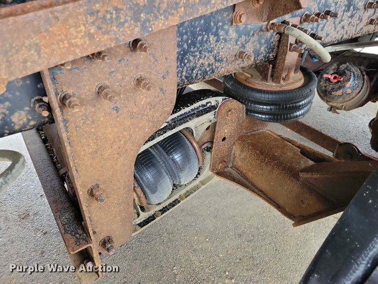 image for item NK9851 2017 Mack Granite GU713 dump truck