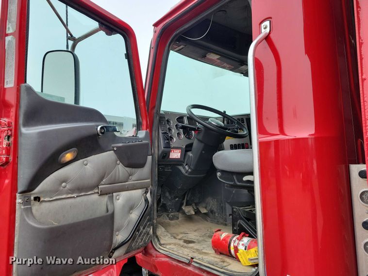 image for item NK9851 2017 Mack Granite GU713 dump truck