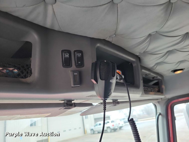 image for item NK9851 2017 Mack Granite GU713 dump truck