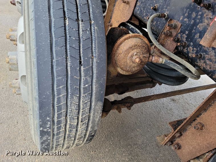 image for item NK9851 2017 Mack Granite GU713 dump truck