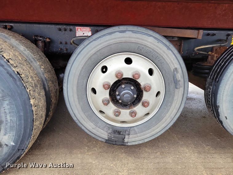 image for item NK9851 2017 Mack Granite GU713 dump truck