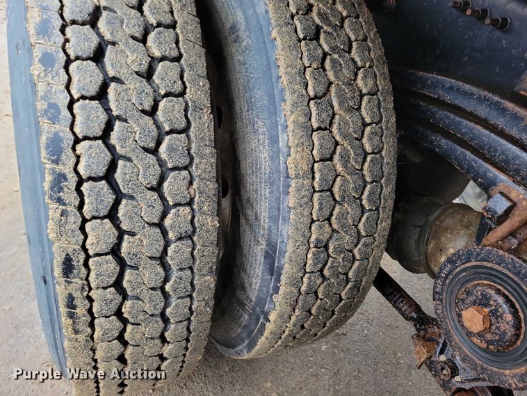 image for item NK9851 2017 Mack Granite GU713 dump truck