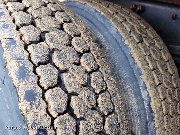 image for item NK9851 2017 Mack Granite GU713 dump truck