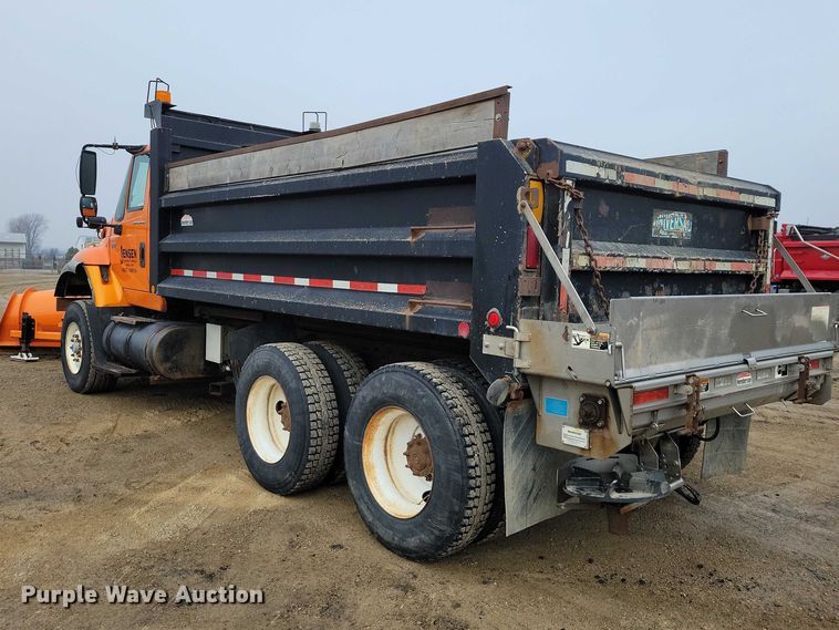 image for item NK9852 2006 International 7600 dump truck