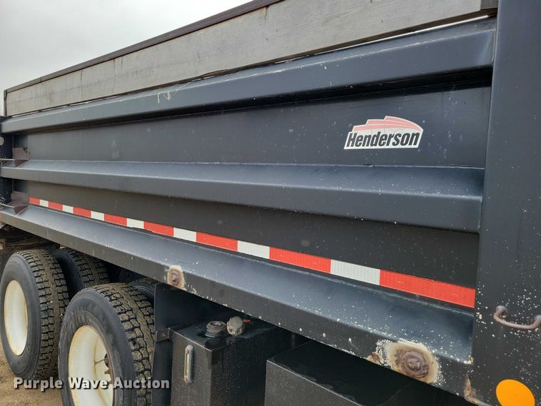 image for item NK9852 2006 International 7600 dump truck