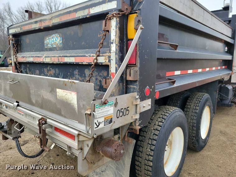 image for item NK9852 2006 International 7600 dump truck