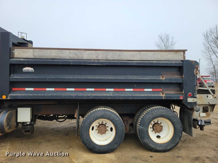 image for item NK9852 2006 International 7600 dump truck