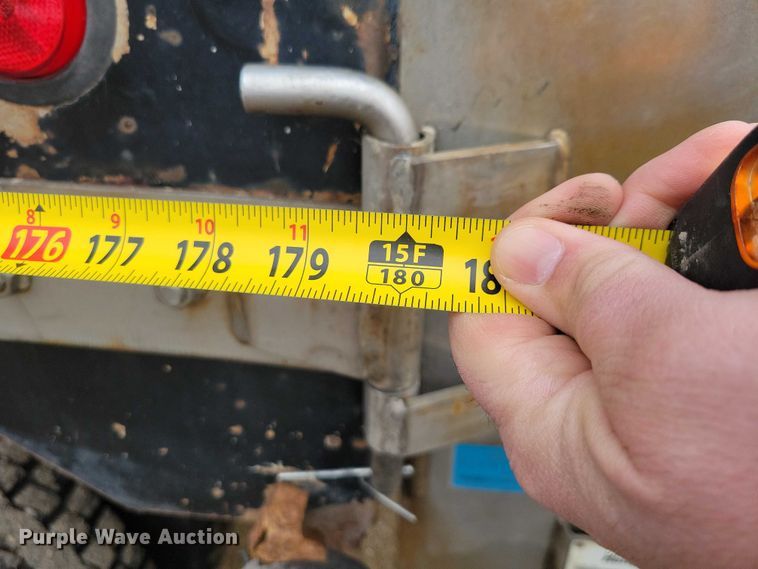 image for item NK9852 2006 International 7600 dump truck