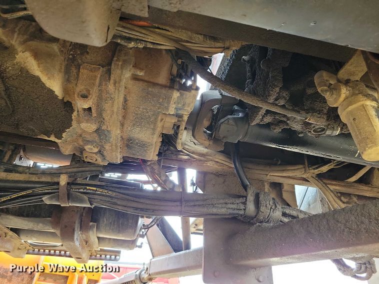 image for item NK9852 2006 International 7600 dump truck