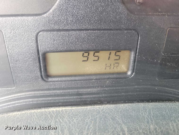 image for item NK9852 2006 International 7600 dump truck