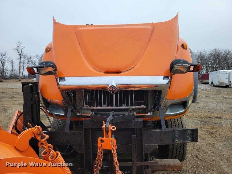 image for item NK9852 2006 International 7600 dump truck