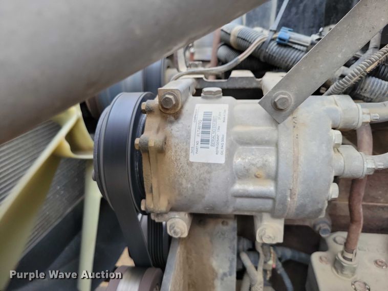 image for item NK9852 2006 International 7600 dump truck