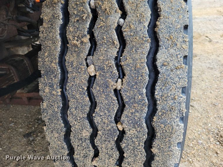 image for item NK9852 2006 International 7600 dump truck