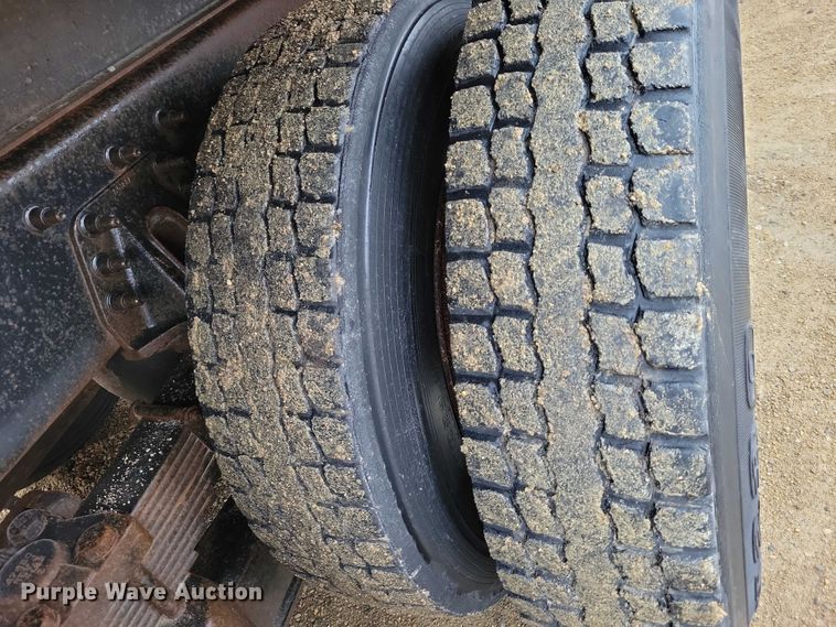 image for item NK9852 2006 International 7600 dump truck