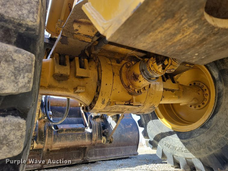 image for item NK9864 1996 Caterpillar IT28F wheel loader