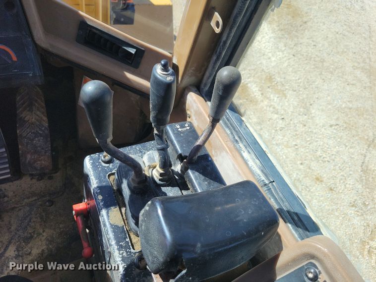 image for item NK9864 1996 Caterpillar IT28F wheel loader