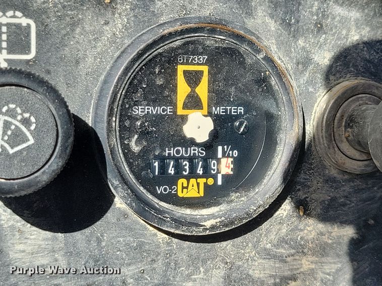 image for item NK9864 1996 Caterpillar IT28F wheel loader