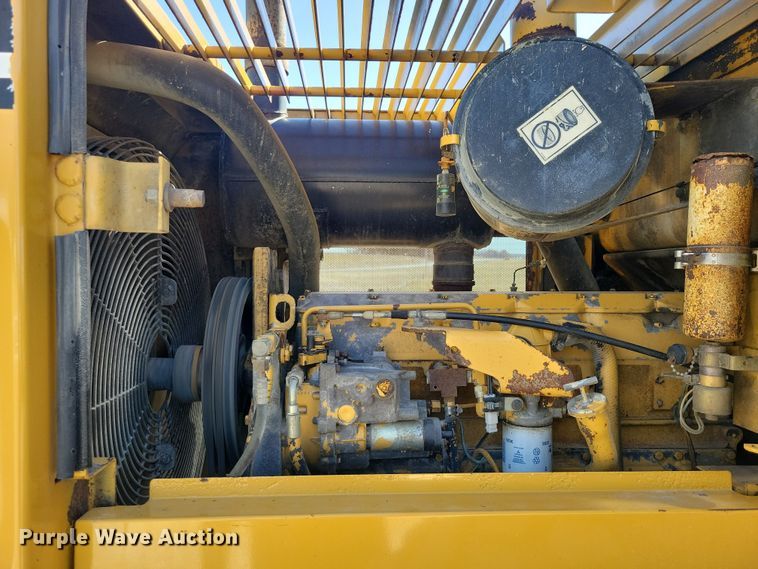 image for item NK9864 1996 Caterpillar IT28F wheel loader