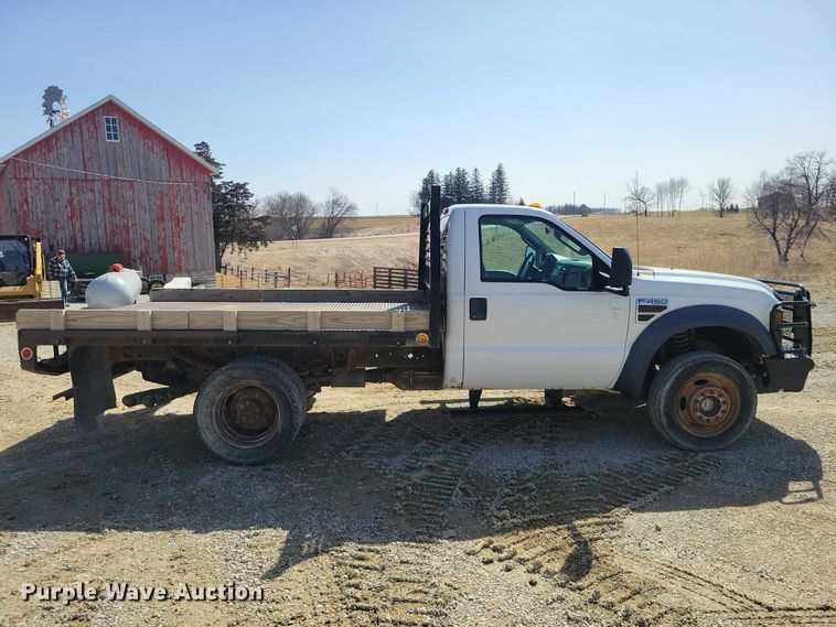 image for item NK9865 2010 Ford F450 flatbed truck