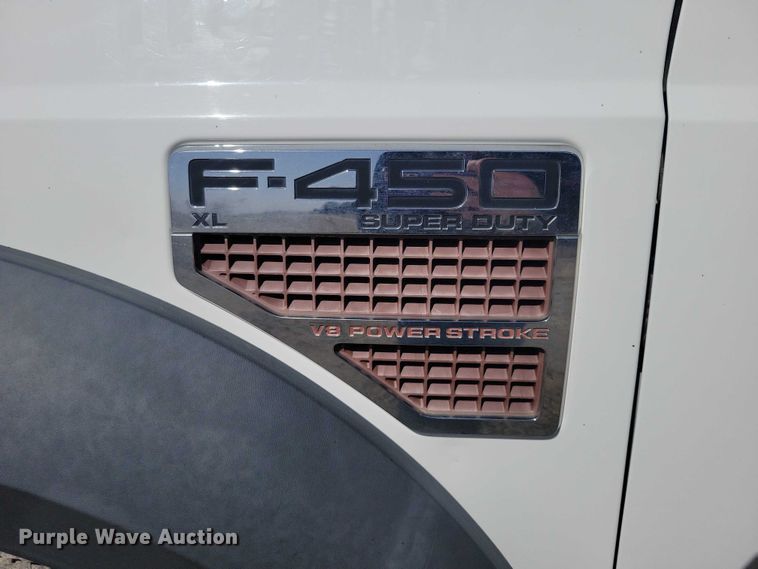 image for item NK9865 2010 Ford F450 flatbed truck