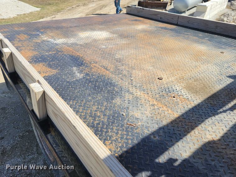 image for item NK9865 2010 Ford F450 flatbed truck