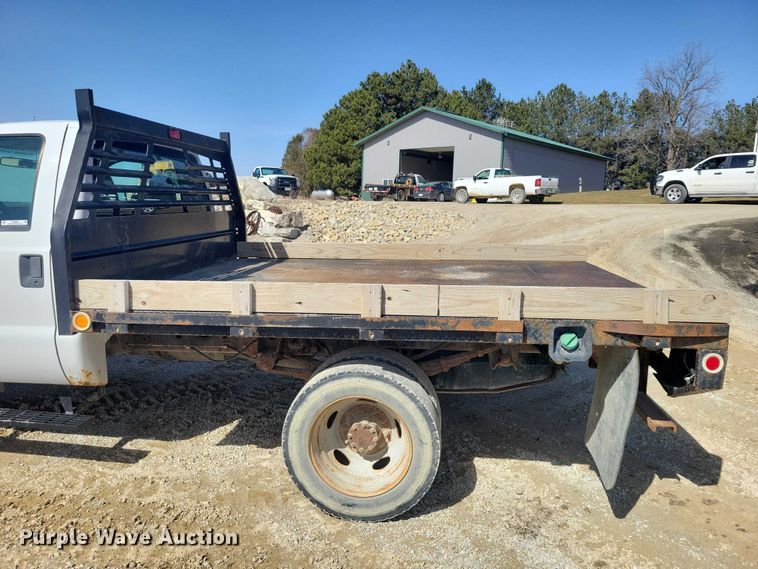image for item NK9865 2010 Ford F450 flatbed truck