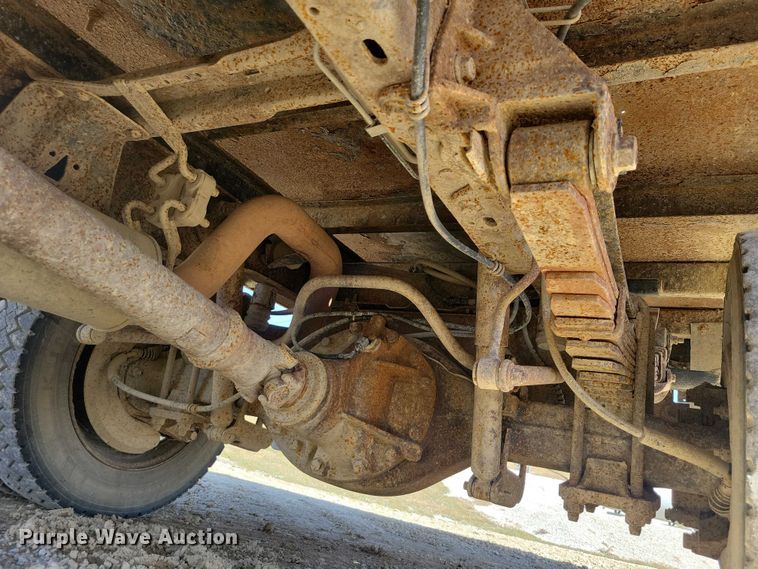 image for item NK9865 2010 Ford F450 flatbed truck