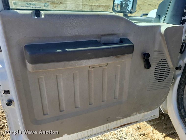 image for item NK9865 2010 Ford F450 flatbed truck