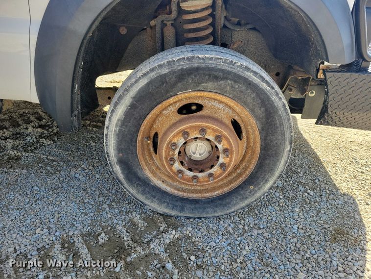 image for item NK9865 2010 Ford F450 flatbed truck