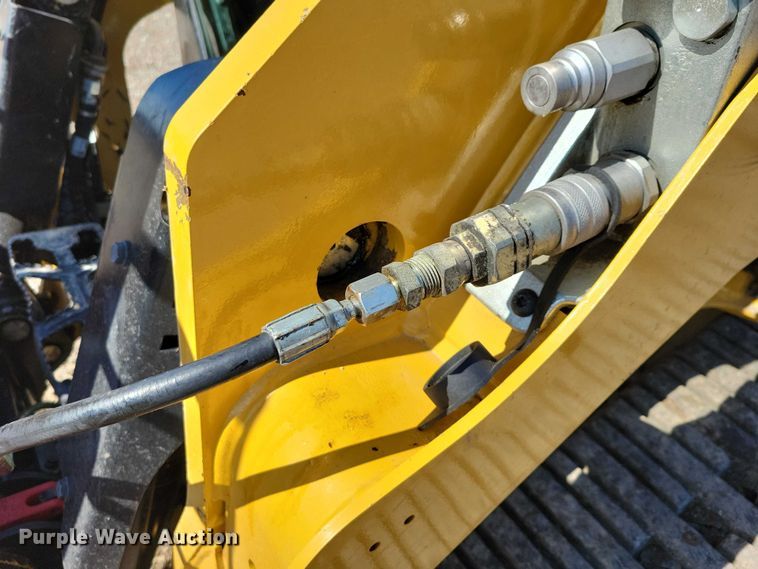 image for item NK9872 Skid steer forklift