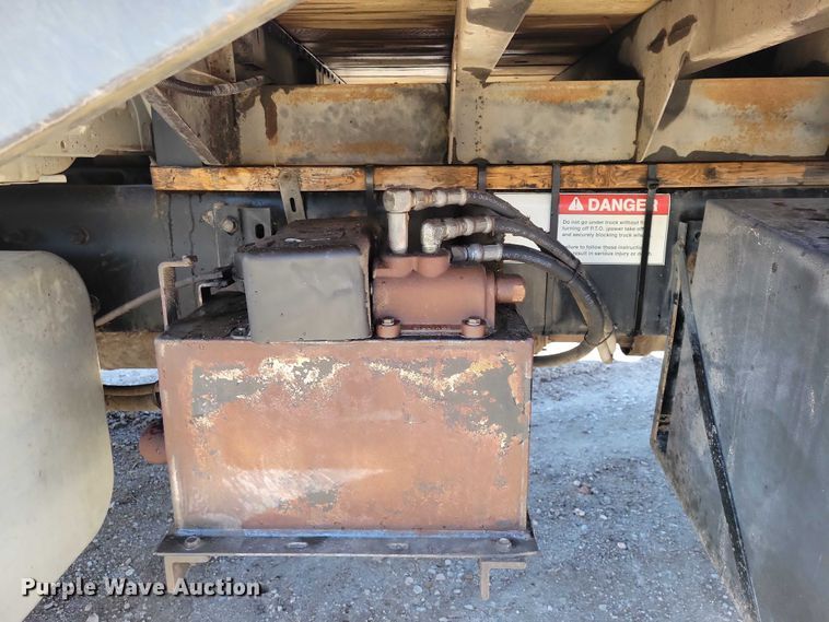 image for item NK9873 2014 International DuraStar 4300 dump flatbed truck