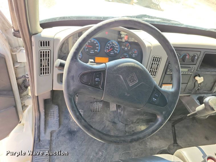 image for item NK9873 2014 International DuraStar 4300 dump flatbed truck