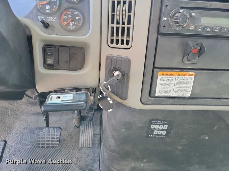 image for item NK9873 2014 International DuraStar 4300 dump flatbed truck