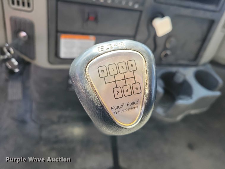 image for item NK9873 2014 International DuraStar 4300 dump flatbed truck