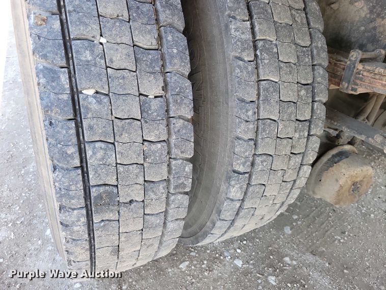 image for item NK9873 2014 International DuraStar 4300 dump flatbed truck