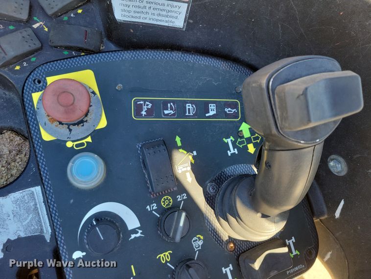 image for item NO9880 2008 Nifty SD64 boom lift