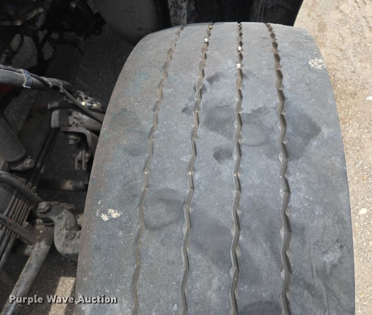 image for item YA0733 2017 Kenworth T880 dump truck