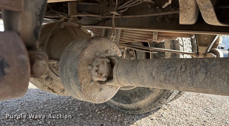 image for item YA1838 2023 Ford F750 Super Duty water truck