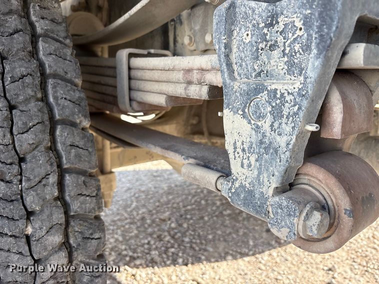 image for item YA1838 2023 Ford F750 Super Duty water truck