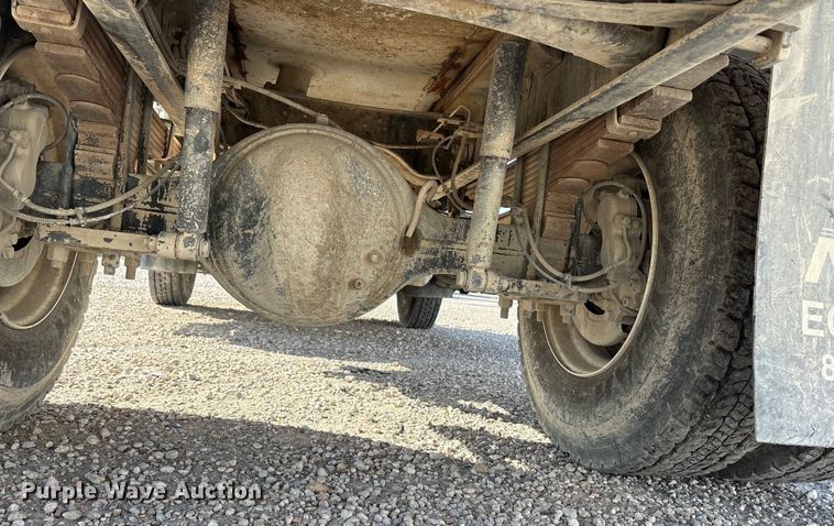 image for item YA1838 2023 Ford F750 Super Duty water truck