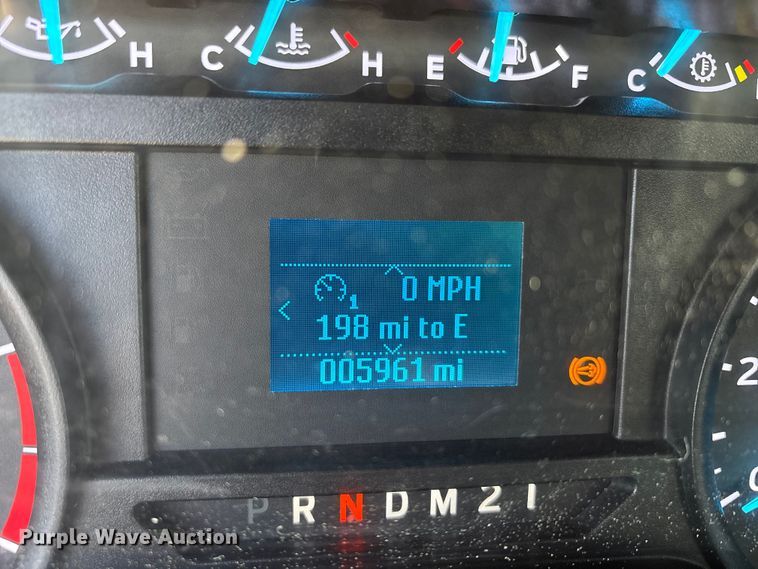 image for item YA1838 2023 Ford F750 Super Duty water truck