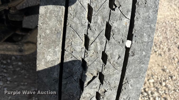 image for item YA1838 2023 Ford F750 Super Duty water truck