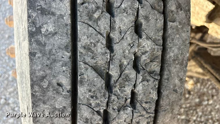 image for item YA1838 2023 Ford F750 Super Duty water truck