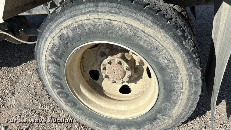 image for item YA1838 2023 Ford F750 Super Duty water truck